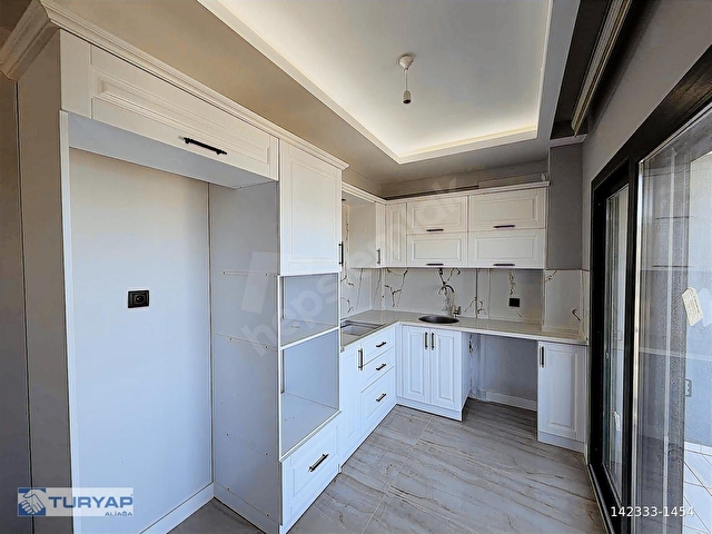 YENİFOÇADA HAVUZLU EMSALSİZ FIRSAT SATILIK 3+2 VİLLA - Görsel 11