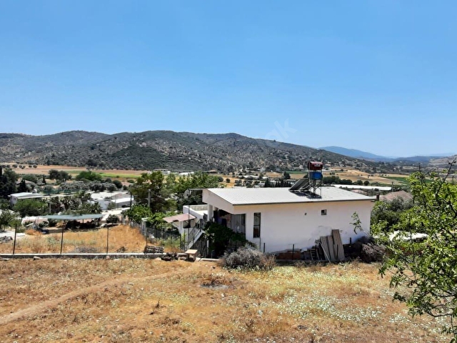 BODRUM DÖRTTEPE�de 1993 m2 eski köy evi ve arsası 97047296 hepsiemlak