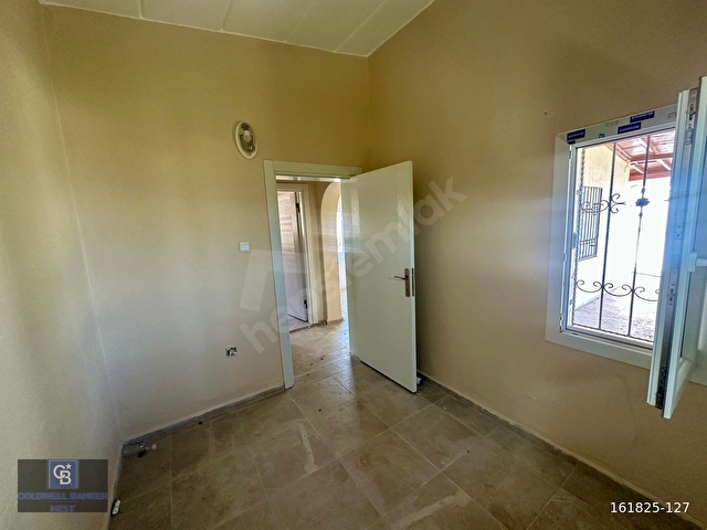 Karataşta Sağlık Sitesinde Deniz Manzaralı Bahçeli Yazlık - Görsel 26