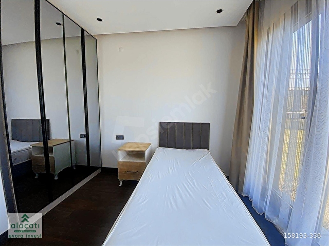 alaçatıdan , 2+1 GENİŞ BAHÇE KULLANIMLI EŞYALI SATILIK DAİRE - Görsel 10