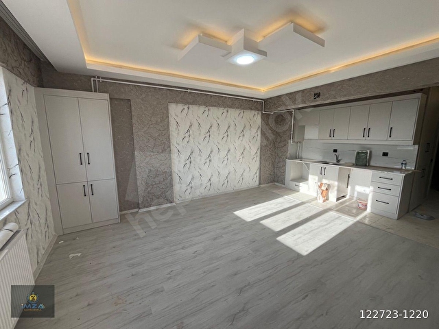 İMZADAN OSKA 4TE İÇİ YENİLENMİŞ,FULL YAPILI,İSKANLI AMERİKAN MUTFAK 2+1 DAİRE - Görsel 18
