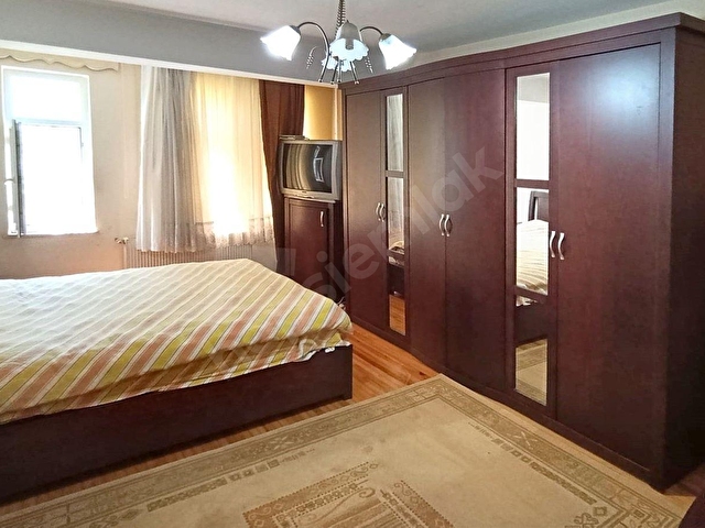MEVLANA MAHALLESİNDE DERE YAPI TRİPLEX VİLLALARINDA 250 M2 ARSASI İÇİNDE 100 M2 MÜSTAKİL BİNA - Görsel 14