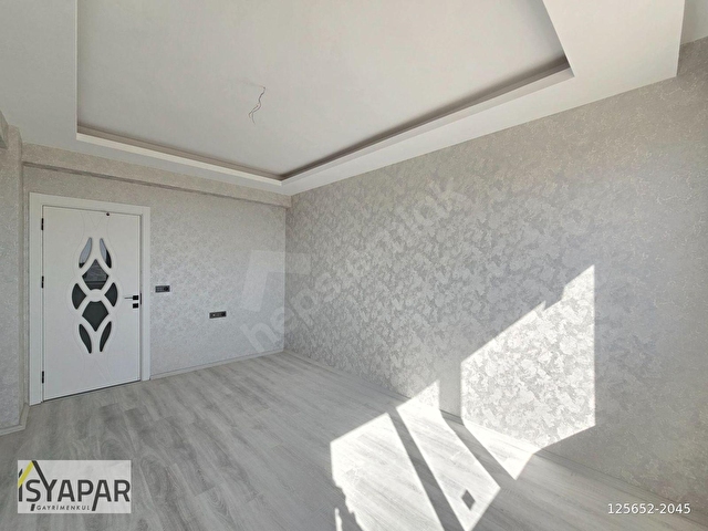 SELEHADDİN EYYUBİ MAHALLESİNDE KAHRAMANLAR CADDESİNE OLDUKÇA YAKIN FIRSAT 3+1 DAİRE - Görsel 30