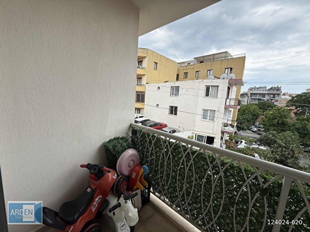 Seferihisar Çarşı Merkezinde Kapalı Otoparklı 2+1 Daire - Görsel 21