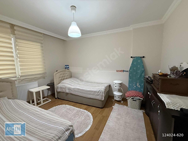 Seferihisar Çarşı Merkezinde Kapalı Otoparklı 2+1 Daire - Görsel 13