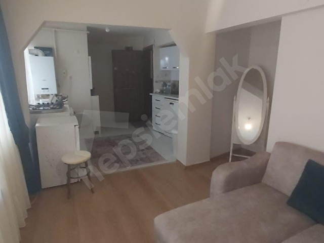 üsküdar merkezi lokasyonda full eşyalı 1+1 satılık daire - Görsel 28