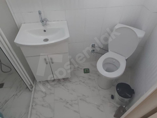 üsküdar merkezi lokasyonda full eşyalı 1+1 satılık daire - Görsel 25