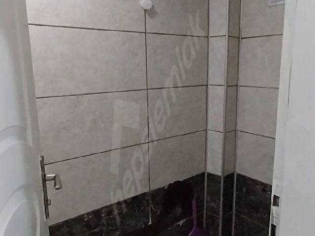 GENÇLİK CADDESINDE SATILIK - Görsel 7