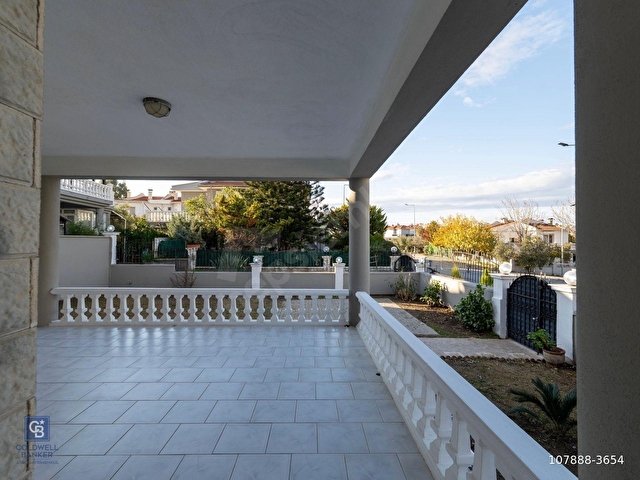ÇEŞME ALAÇATIDA YENİLENMİŞ, MASRAFSIZ, 3+1 VİLLA - Görsel 16