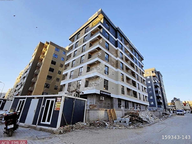 ACİL EMLAKTAN GÜLLÜBAĞ ATAKENTTE FUL SATILIK 1+1 DAİRE - Görsel 7