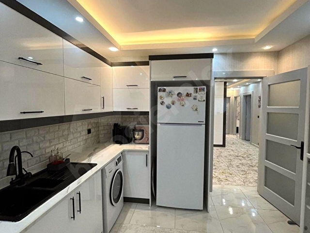 BEYKENTTE SİTE İÇİNDE BAKIMLI 3+1 SATILIK DAİRE 140 M² NET - Görsel 7