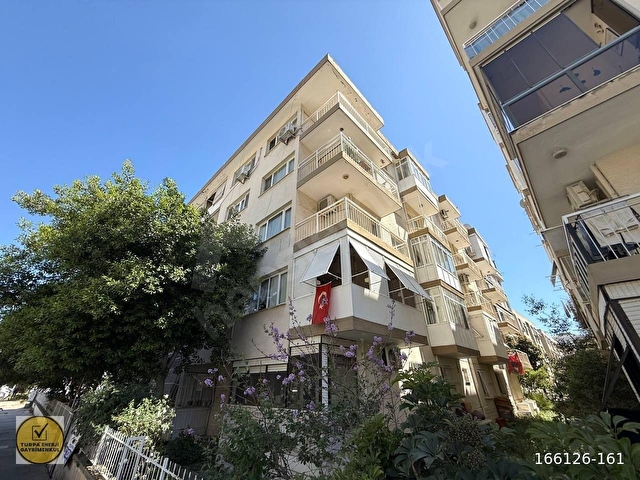 Bahriye Üçokta Cadde Üzeri Merkezi Konumda Satılık 2+1 Daire
