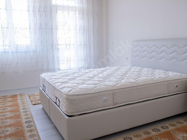 BAHÇELİEVLER DE 1+1 70 M2 KLİMALI HAVUZLU KİRALIK DAİRE - Görsel 10