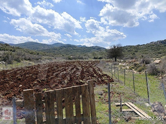 BURDUR BUCAK PAZARAVDANDA SATILIK FIRSAT TARLA - Görsel 4
