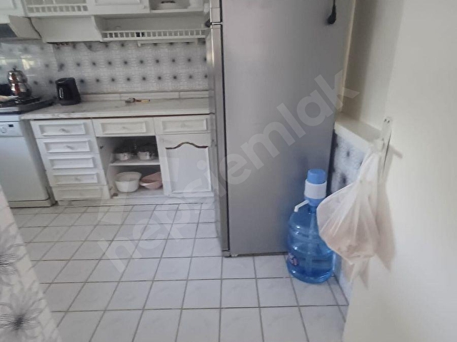 AVCILAR TATİL SİTESİNDE HAVUZ VE DENİZ MANZARALI KISMİ EŞYALI - Görsel 11