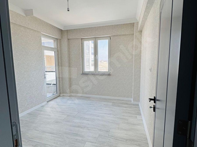 HAS EMLAK TAN BU FIRSAT KAÇMAZ ŞEHRİN EN GÖZDE MAHALLESİNDE 3+1 UYGUN FİYATA SATILIK  GRAJLI DAİRE - Görsel 10