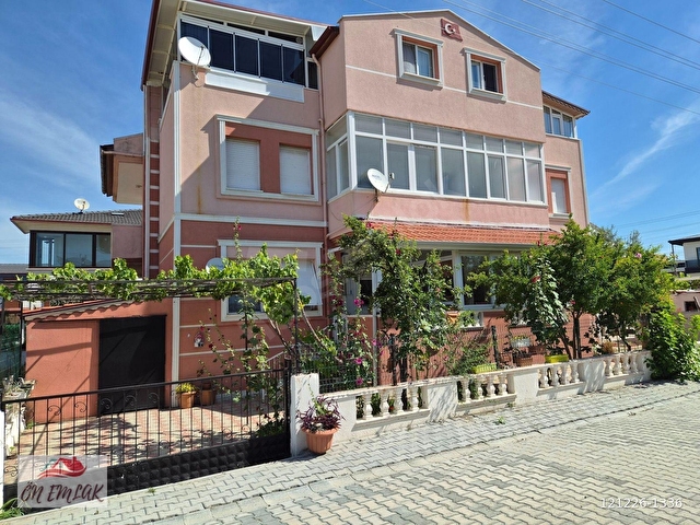 ÖĞRETMENLER M DENİZE 800 M MESAFEDE SATILIK 2+1 BAHÇE KATI DAİRE - Görsel 2