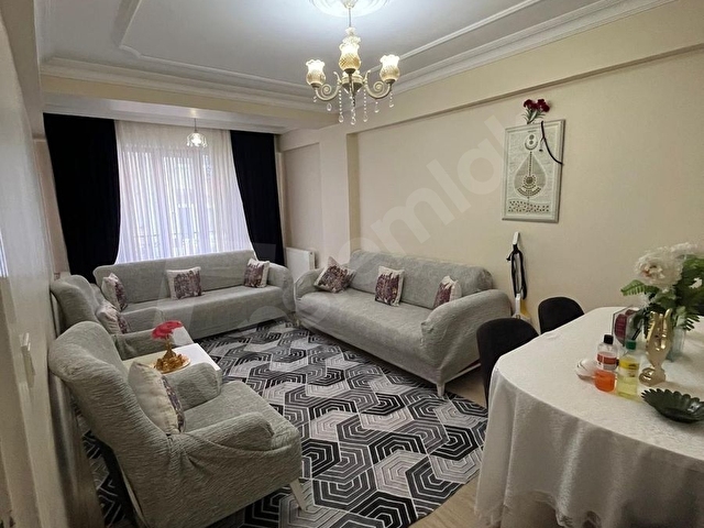 MAHMUTBEY METRO / GÖZTEPE MEYDANA YÜRÜME MESAFESINDE 3+1 DAİRE - Görsel 2