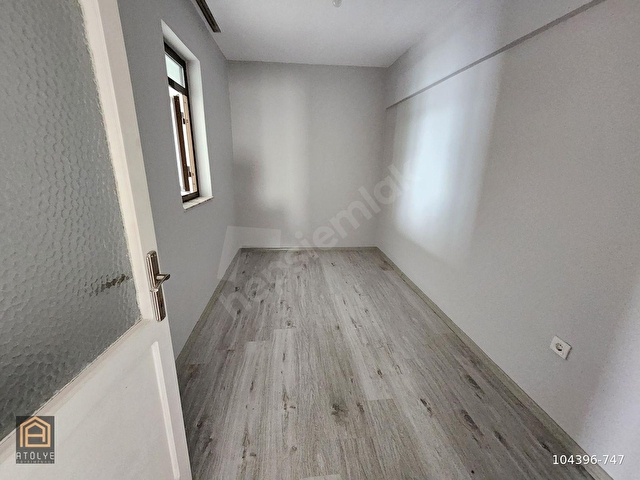 Buca Yenigün mah. Merkezi konumda 3+1 Kiralık geniş ferah daire - Görsel 12