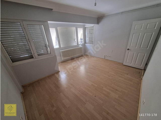 3+1 YALI DAİRESİ, ASANSÖRLÜ, OTOPARKLI SATILIK DAİRE - Görsel 15