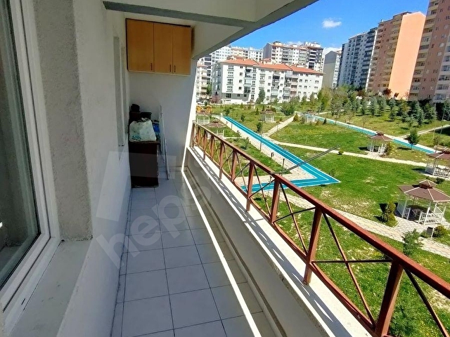 SİNCAN MEVLANA MAHALLESİNDE 3+1 CADDE CEPHELİ SATILIK DAİRE - Görsel 17