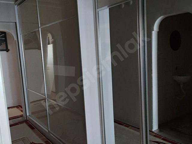 SİNCAN MEVLANA MAHALLESİNDE 3+1 CADDE CEPHELİ SATILIK DAİRE - Görsel 7