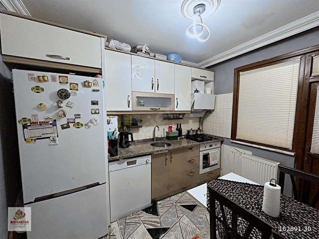 KÜÇÜKÇEKMECE İNÖNÜ MAHALLESİNDE SATILIK 2+1 YÜKSEK GİRİŞ DAİRE - Görsel 18