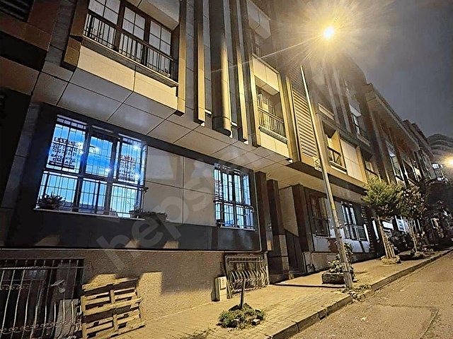 KÜÇÜKÇEKMECE İNÖNÜ MAHALLESİNDE SATILIK 2+1 YÜKSEK GİRİŞ DAİRE - Görsel 4