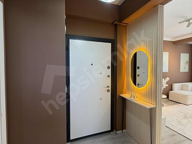 TOPLU KONUT BULVARINDA LÜX EŞYALI 1+1 DAİRE - Görsel 3