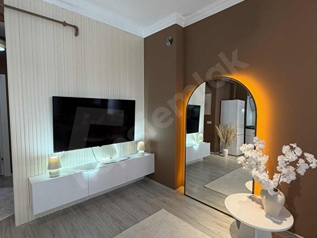 TOPLU KONUT BULVARINDA LÜX EŞYALI 1+1 DAİRE - Görsel 7