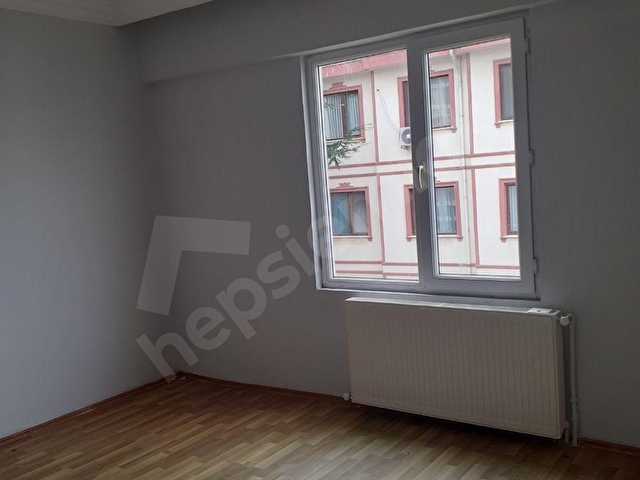 MARMARANIN İNCİSİ ÇINARCIK MERKEZİNDE TEK TAPULU ALT VE ÜST İKİ AYRI 3+1 DENİZ GÖREN KOMBİLİ DAİRE - Görsel 12