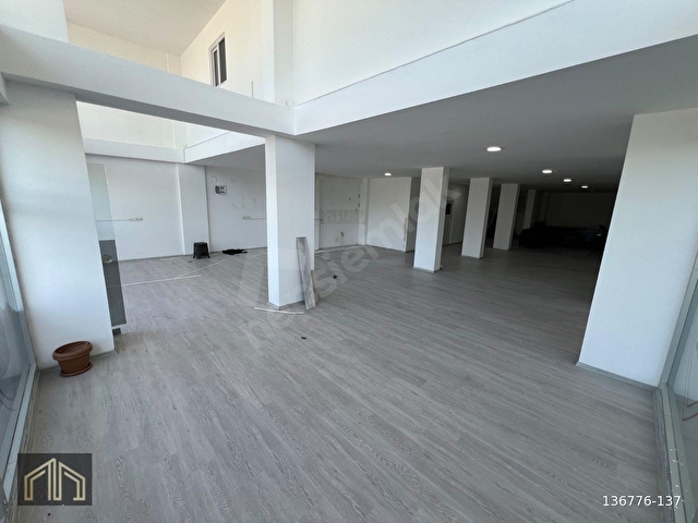 HAN GAYRİMENKUL DEN SALI PAZARI YOLUNDA 2 KATLI 400 M2 DÜKKAN - Görsel 8