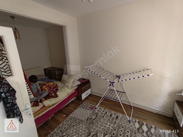 UZMAN EMLAKTAN 1+1 GİRİŞ KAT CANLI KONUMDA YALITIMLI DAİRE - Görsel 4