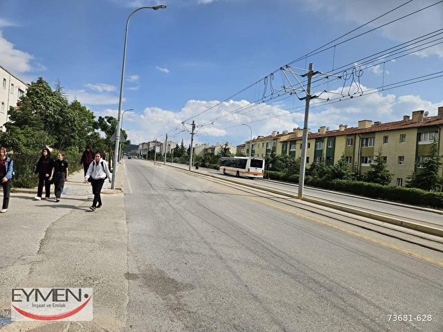 TRAMVAY YAKINI YEŞİL ALAN CEPHELİ AİLEYE UYGUN 2+1 FERAH DAİRE - Görsel 28