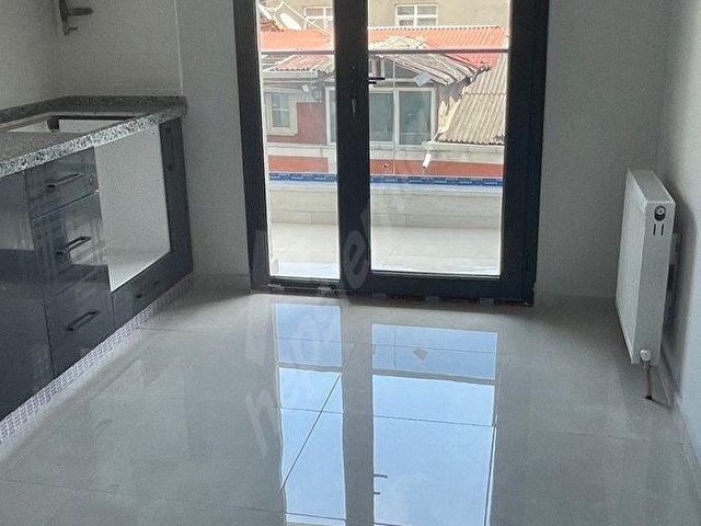 SATILIK SİTEDE SIFIR DAİRE - Görsel 5