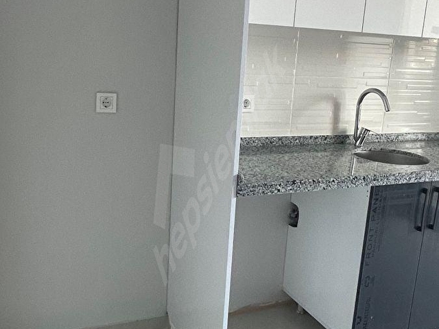SATILIK SİTEDE SIFIR DAİRE - Görsel 6