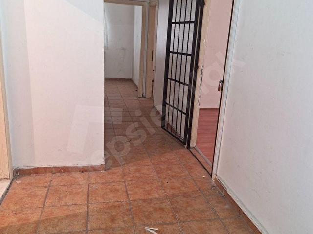 AŞAGI ÖVEÇLERDE KİRALIK 2+1 DAİRE GİRİŞ KAT LİZBON CADDESİNDE BAGIMSIZ SALON ÇETİN EMEÇ BULV.YAKINI - Görsel 7