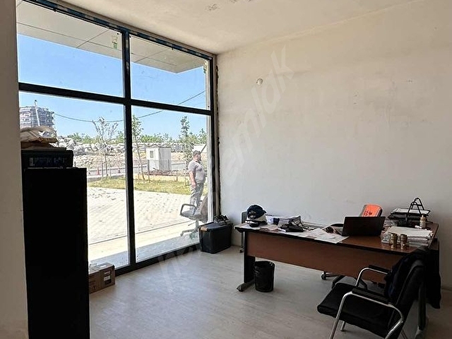 Şehir Hastanesi Yanı 171 m² Dükkan TOKI konutları - Görsel 13