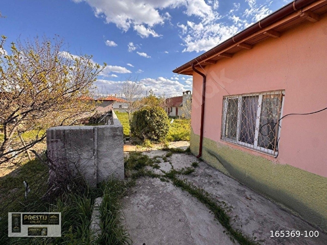 CAHI MAHALLESİNDE SATILIK  ARSA İÇERİSİNDE  MÜSTAKİL EV VE AGIRI EKMEKLİĞİ ODUNLUĞU BULUNAN KELEPİR - Görsel 8