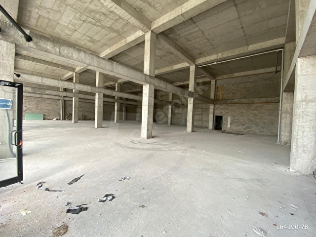 MOTTO ANKARA DOĞUKENT CADDESİ ÜSTÜ 200m2 SATILIK DÜKKAN