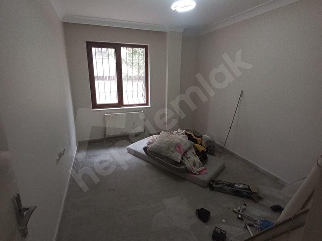 YİGİT EMLAKTAN SADECE İŞ YERİNE UYGUN OFİS BÜRO 3+1 ARKA TERS DUBLEX DAİRE 115M2 OTOPARKLI - Görsel 6