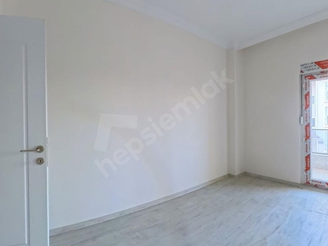 PİRİREİS MAHALLESİNDE 3+1 ZEMİNDEN ISITMA SATILIK DAİRE - Görsel 19