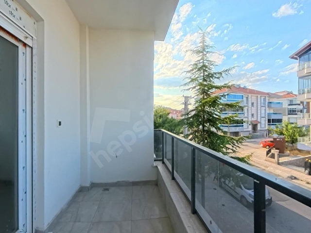 PİRİREİS MAHALLESİNDE 3+1 ZEMİNDEN ISITMA SATILIK DAİRE - Görsel 9