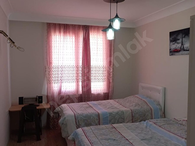 Tosmurda Merkezde 115M2 Eşyalı 2+1 Satılık Daire - Görsel 13