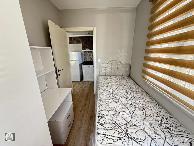 ÜSTÜNELDEN YENİ BİNA YÜKSEK KREDİ KLİMALI MÜLKİYETLİ 2+1 DAİRE - Görsel 14