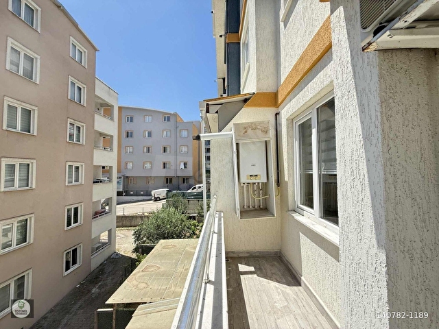 ÜSTÜNELDEN YENİ BİNA YÜKSEK KREDİ KLİMALI MÜLKİYETLİ 2+1 DAİRE - Görsel 26