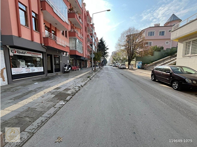 DAMLA EMLAKTAN HACIBALI MAH. ULU CAD. 3+1 150 M2 ARAKAT KİRALIK DAİRE ! - Görsel 4