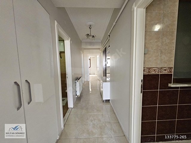 SULTAN SÖNMEZDEN HALİÇ MANZARALI BALKONLU GENİŞ 2+1 DAİRE - Görsel 9
