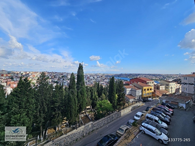SULTAN SÖNMEZDEN HALİÇ MANZARALI BALKONLU GENİŞ 2+1 DAİRE - Görsel 20
