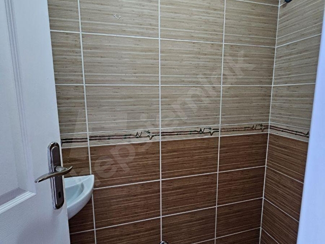 SULTAN SÖNMEZDEN HALİÇ MANZARALI BALKONLU GENİŞ 2+1 DAİRE - Görsel 13